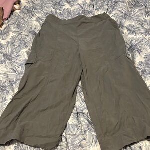 Lululemon Grayish green cargo Wide-Leg Pants